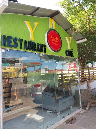 YnY Restaurant & Cafe