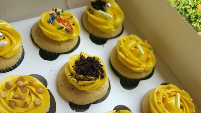 Serwaa Bakes